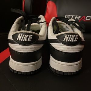 Nike Dunk low Retro white black panda